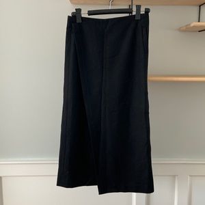 100% wool black wrap midi skirt - size medium